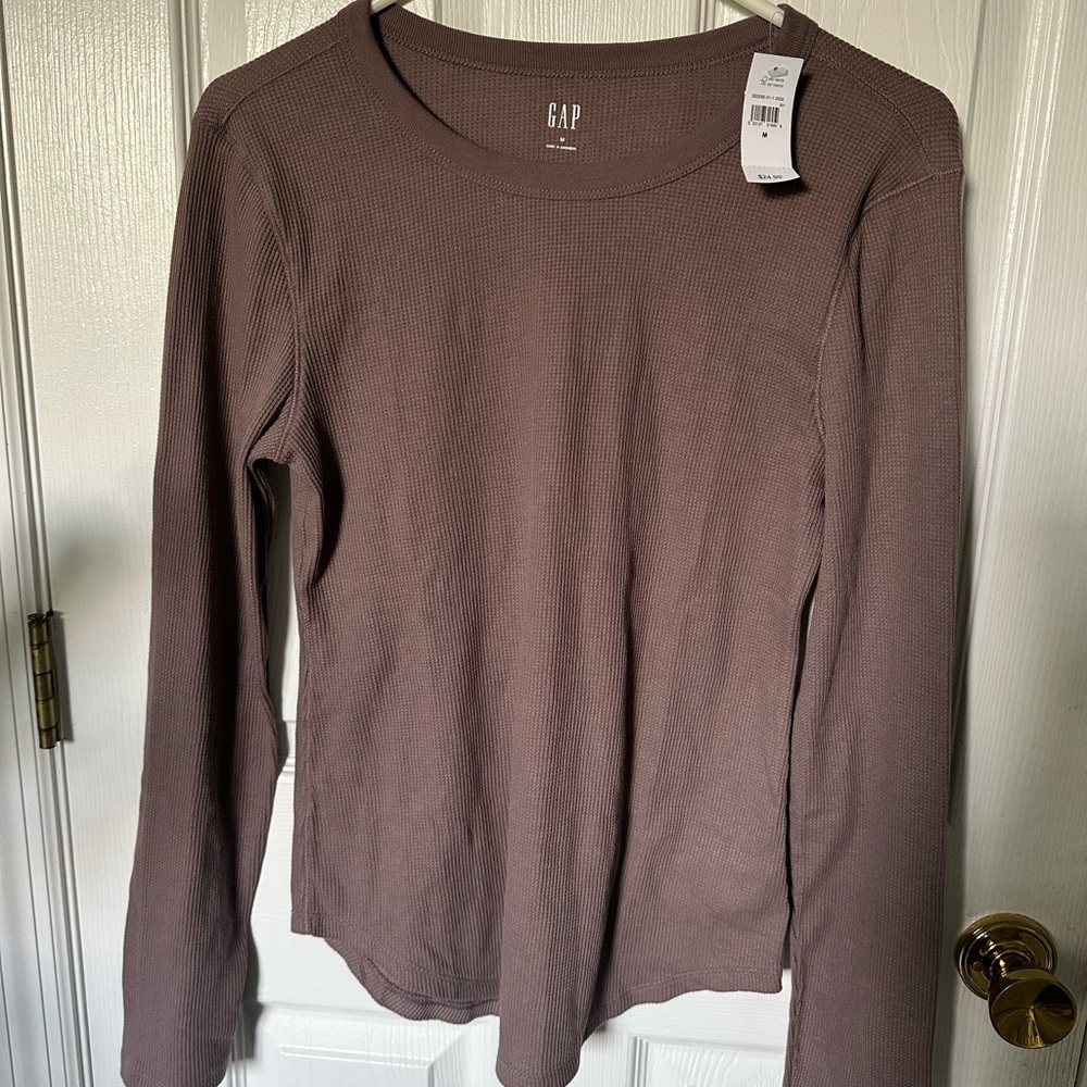 GAP Women's Long Sleeve Tee - Taupe